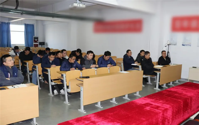 工程与服务部新年启动及培训会圆满落幕——培训赋能，昂首阔步征战蛇年